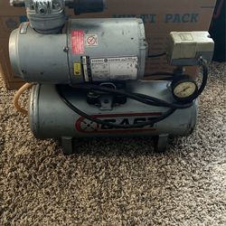 Electric Air Compressor: 0.17 hp, 1 Stage, Hot Dog, 2 gal Tank, 0.4 cfm, Oil Free, 120V AC