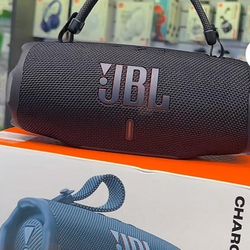 Jbl charge 6 portable waterproof 