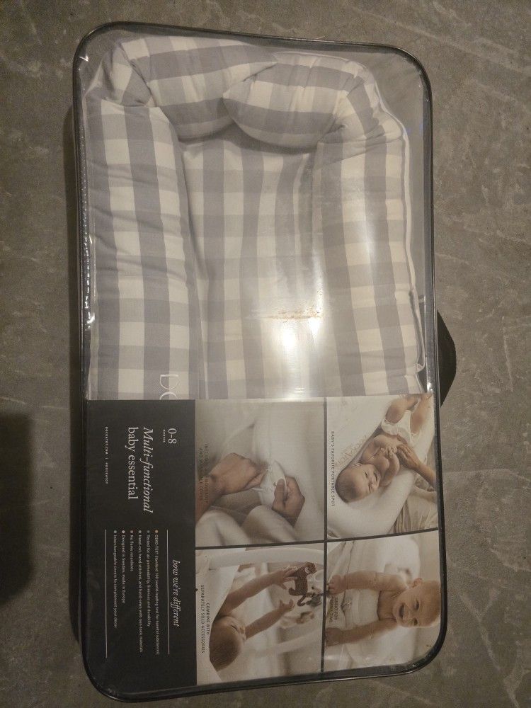 Dockatot