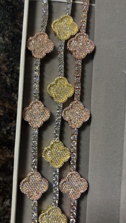 Premium Iced out clover bracelets