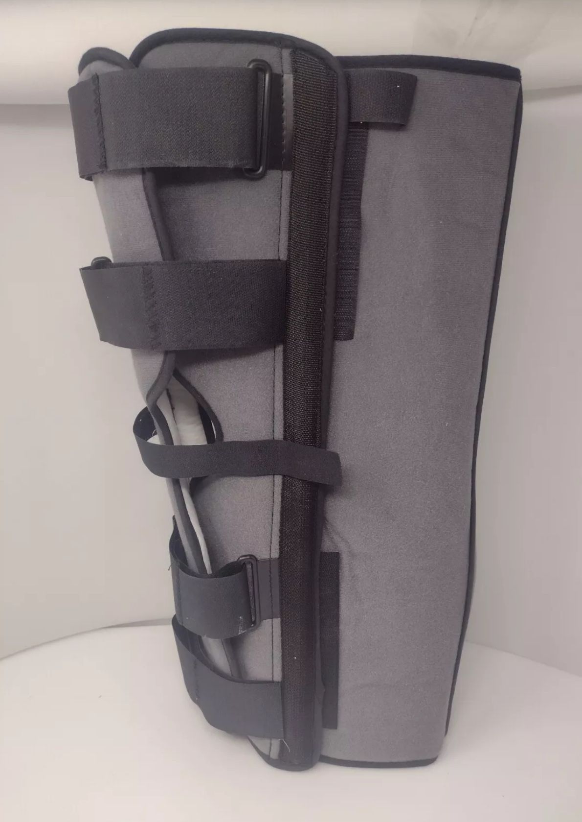 Leg Knee Brace / Knee Stabilization Immobilizer