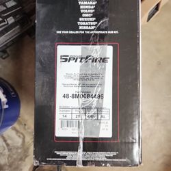 Mercury Marine 4 Blade Aluminum Propeller  Part # 48-8M0084496