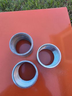 2" Rigid Metal Couplings open box