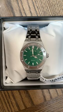 Invicta Quartz Watch Green Dial Silver Bracelet