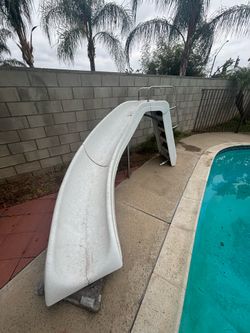 Free pool slide