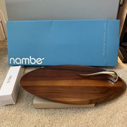 Nambe Swoop Cheese Board with Knife – New (Open Box) wood acacia 