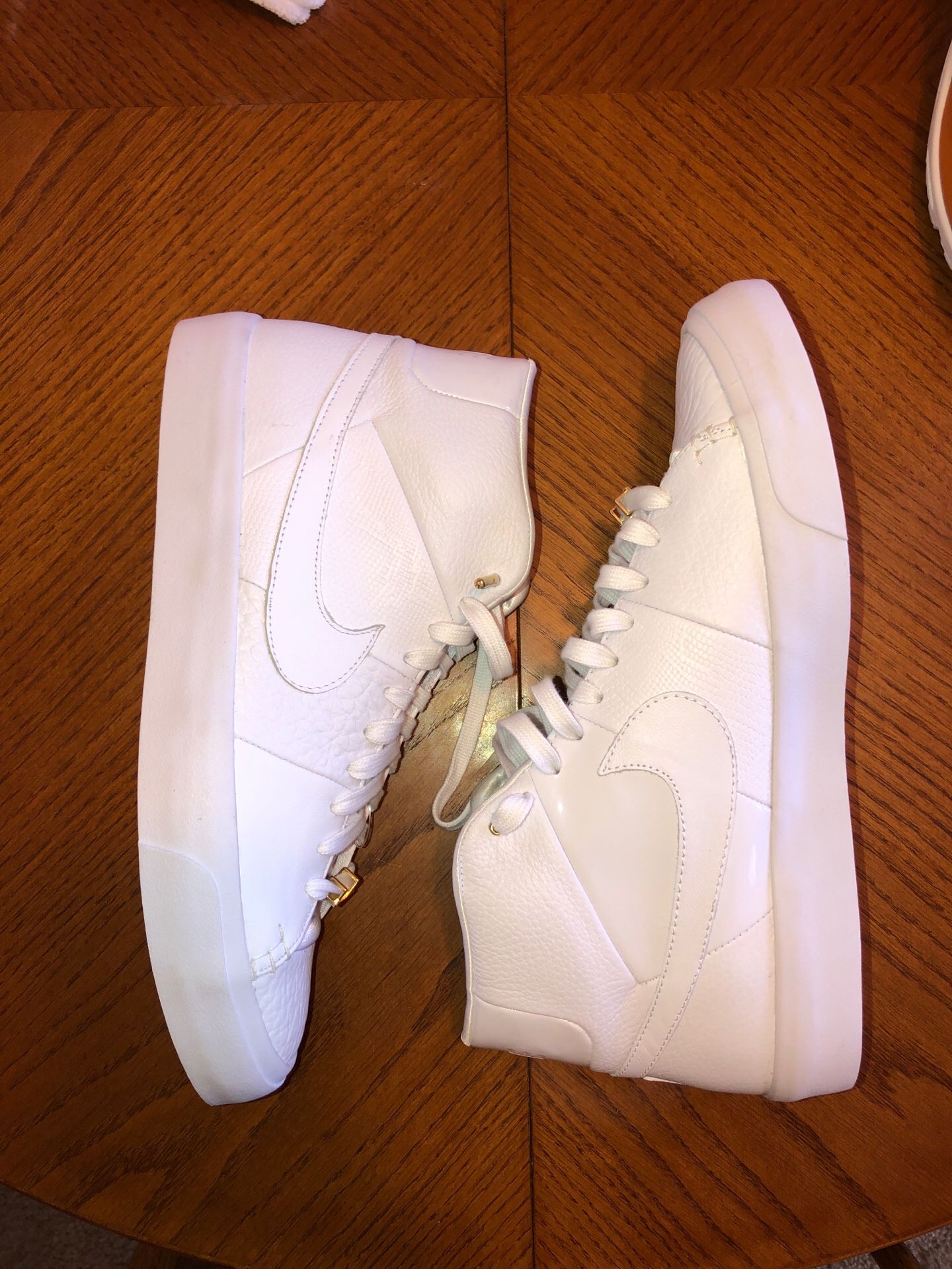 Unworn Nike Blazer Mid QS size 11.5 men’s white shoes