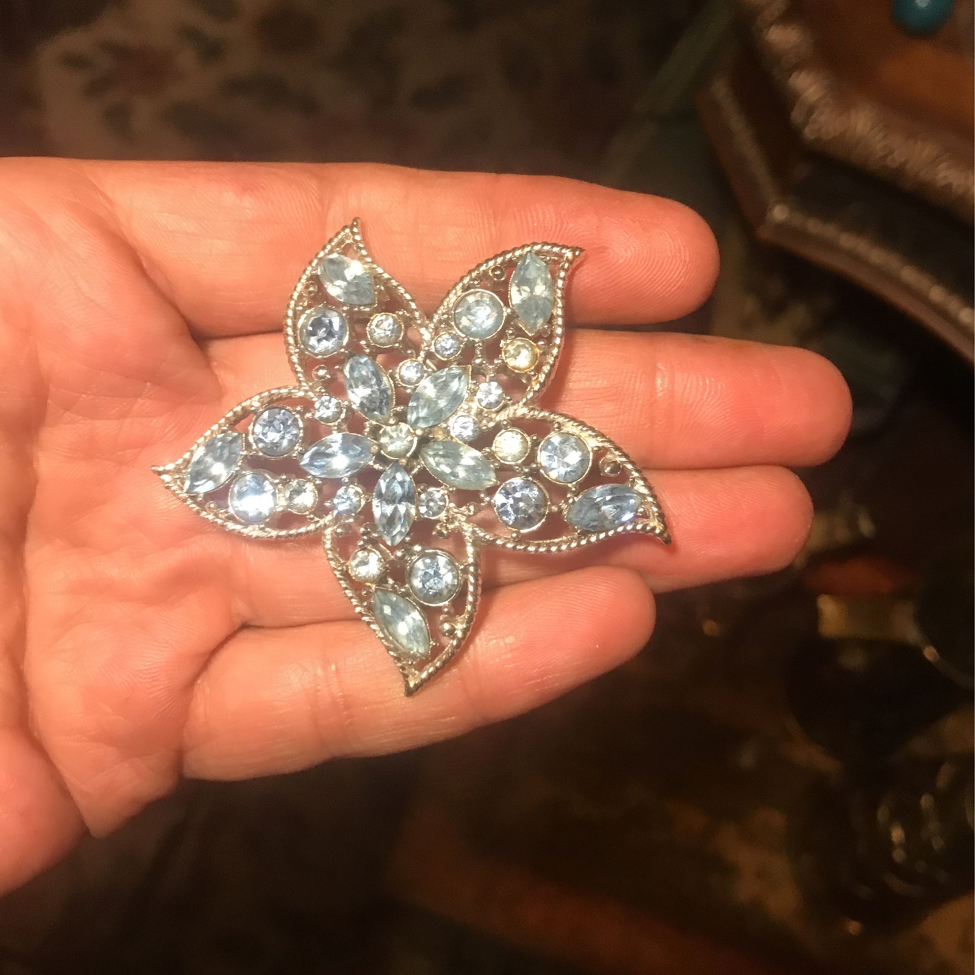 Vintage Sarah Coventry Blue Rhinestone Brooch