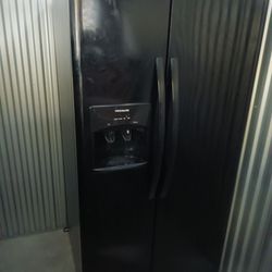 Refrigerator $400