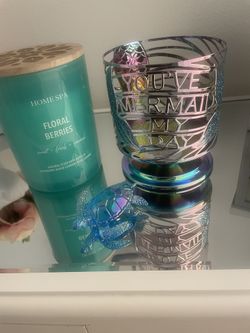 Bath And Body Candle Holder And Sea Turtle Topper