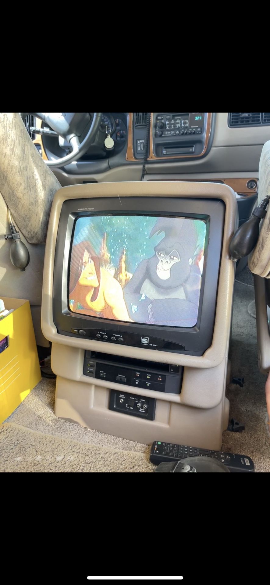 Chevy Van Vintage TV