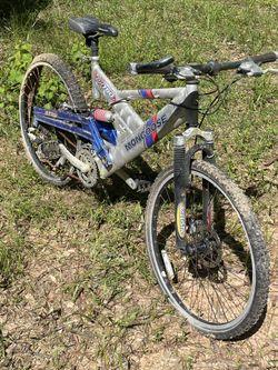 Mongoose xr 750 deals