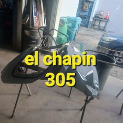 2024 kia Sorrento tailgate small damages