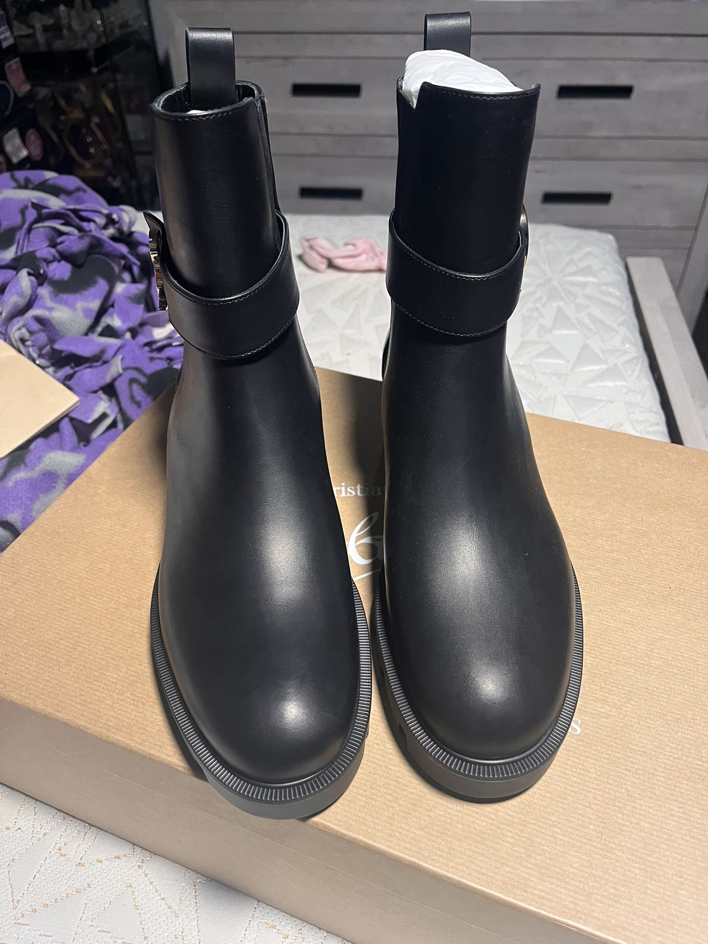 CL Chelsea Booty Lug Louis Vuitton