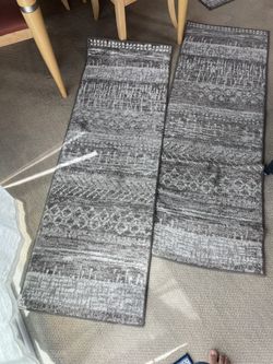2 Rug Runners 6x2