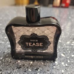 Brand New Victoria Secret  Purfume  Tease  1.7 Oz 