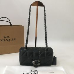 Tabby Shoulder Bag 20 With Quilting