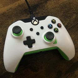 Microsoft Xbox One Wired Controller White Green Black USB-C + 6ft Cable Tested!