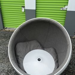 Egg Chair