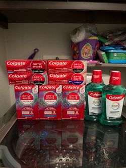 Brand new Colgate bundle all for ($40)(Cash only)(price is firm)(exp 2027)