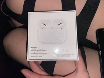 AirPod Pros 🎶
