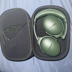 Bose QuietComfort Bluetooth Headphones 