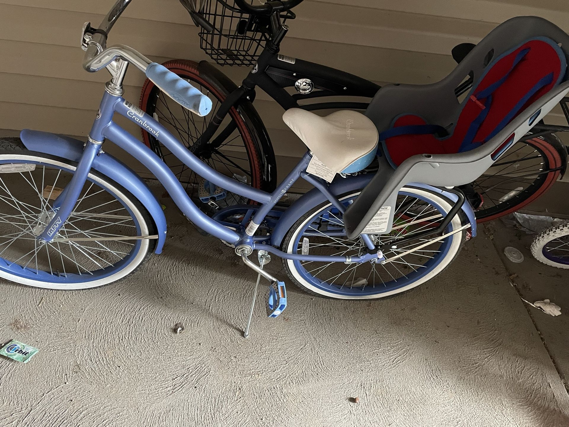 Women’s Bike 50$ Like New Flat Rear Tire