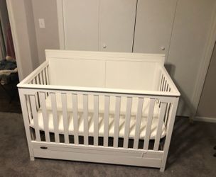 Baby crib