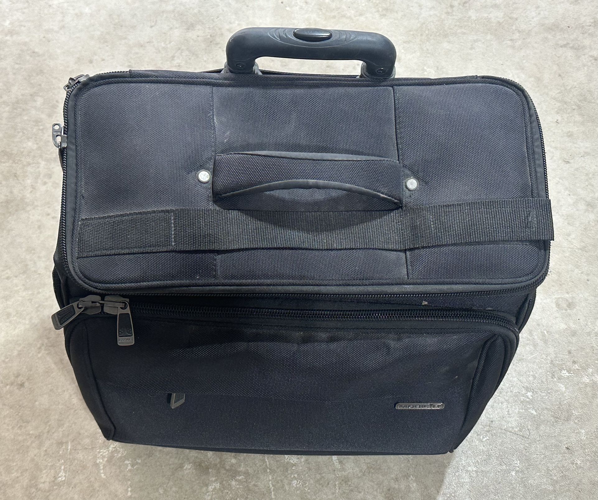MOBIL IT Wheeled Rolling Laptop Briefcase Travel Box Bag Business Teacher IT