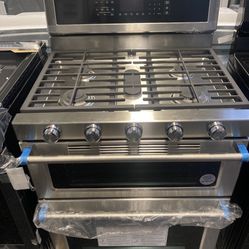 Kitchen Aid Double Oven Gas Range (new With Warrenty)