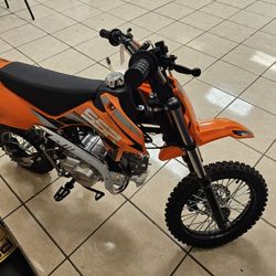 Pit (Dirt) Bike SSR SR70A