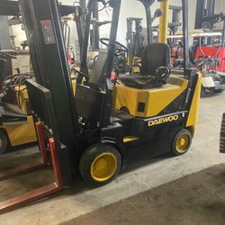 Daewoo Propane Forklift 