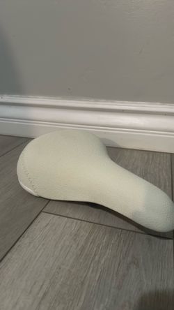SE bike seat