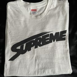 SUPREME TEE