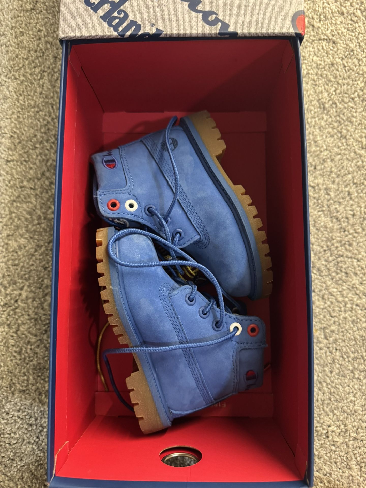 Timberland Premium 6” Bright Blue Nubuck Size 6T