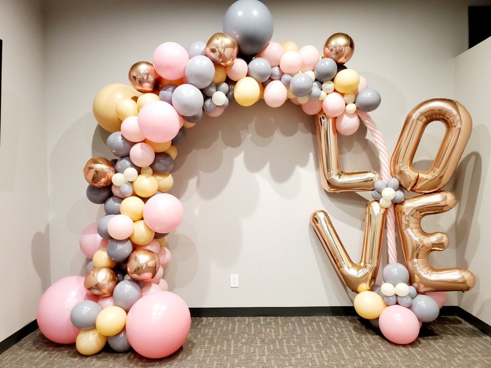 Balloons arch