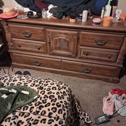 Free Dresser