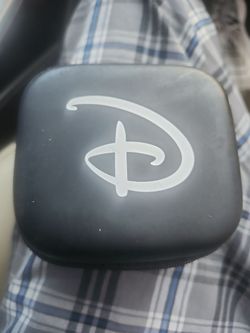 Disney 3-1 Wireless portable charger
