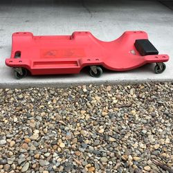 Heavy Duty mechanical creeper