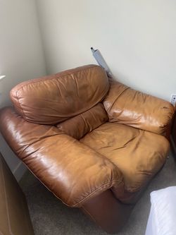Older real leather COMFORTABLE