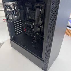 GIGABYTE B550 AORUS PRO AC W/ Free Case