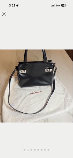 New Salvatore Ferragamo Black Leather Handbag w/ COA