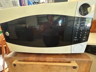 GE counter top microwave