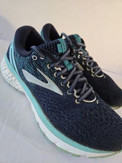 Brooks Women's Size 9 Shoes 