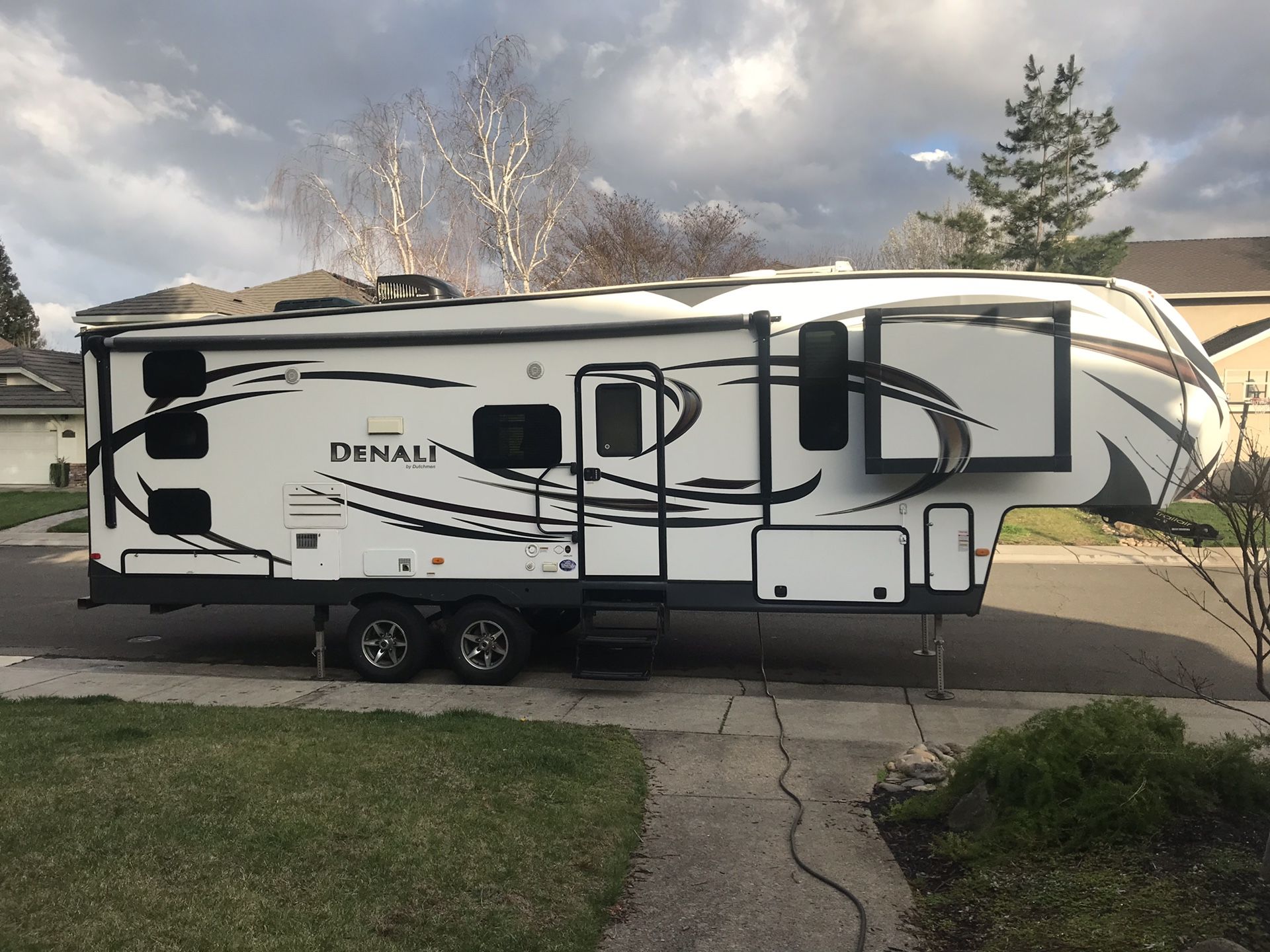 2014 Dutchmen Denali bunk house