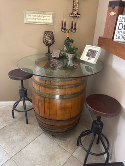 Wine Barrel Pub Table with Glass Top and 2 Stools
