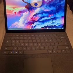 Surface Laptop I5 Win10 SsD Office