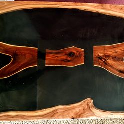 EPOXY AND OLIVE WOOD COCKTAIL TABLE