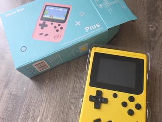 FOR SALE: Retro Handheld Game Console – 400 Games – $15