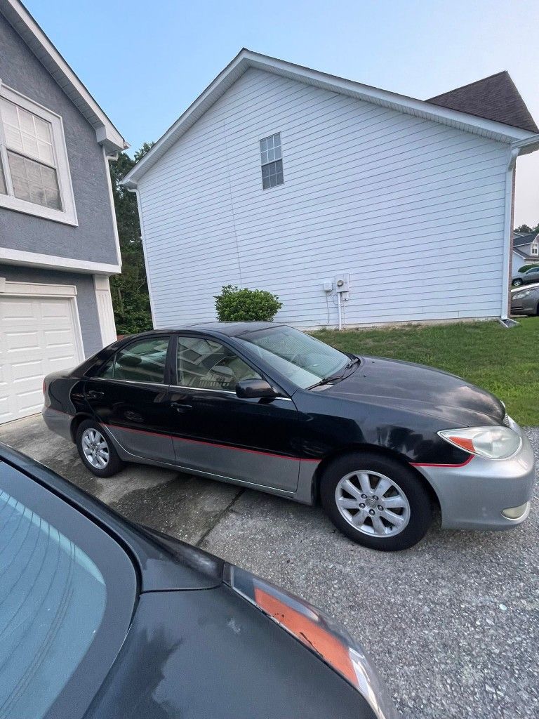 2004 Toyota Camry